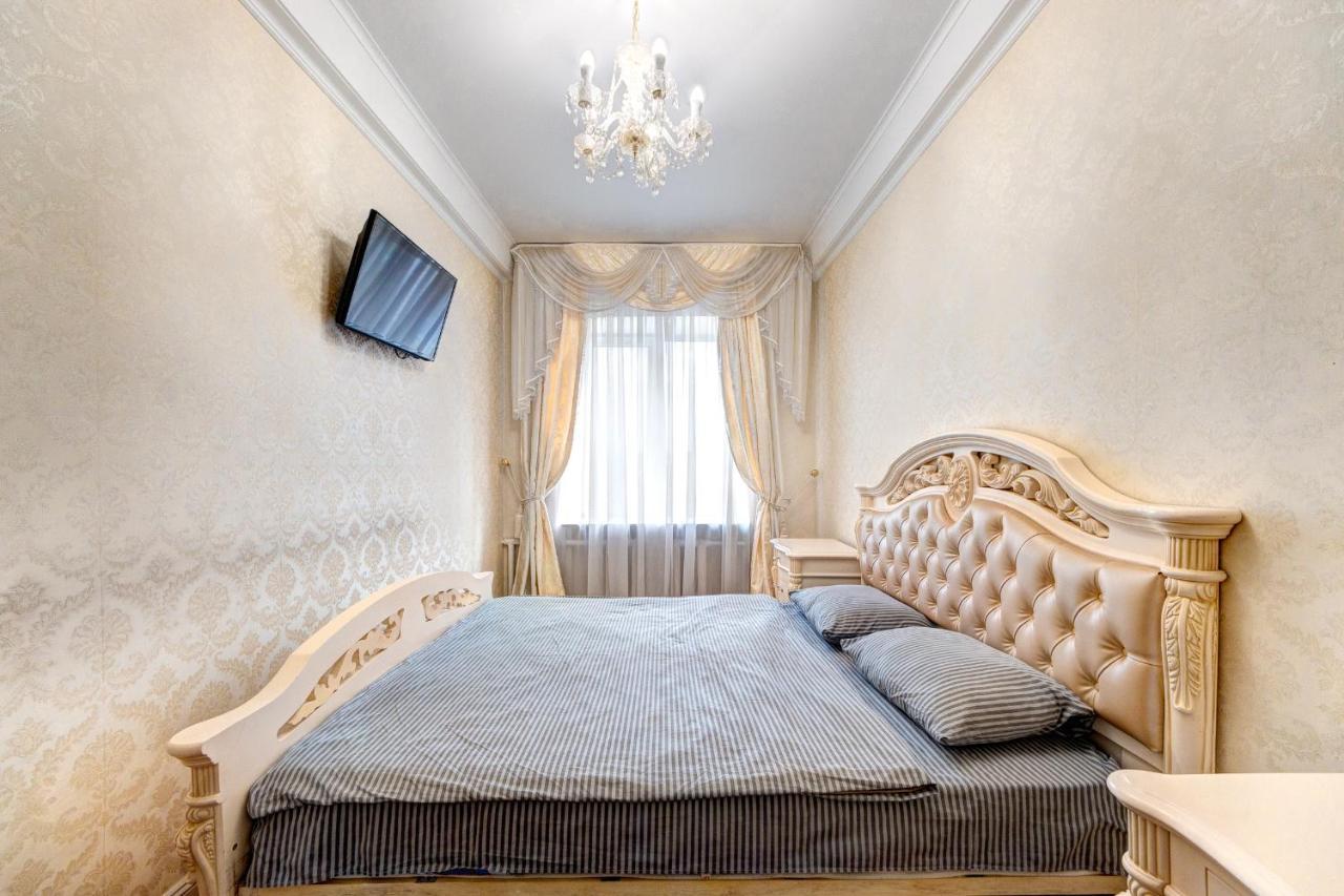 Apartments With 3 Rooms Near Palace Ukraine Киев Екстериор снимка