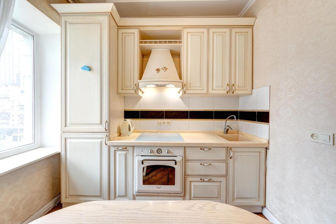 Apartments With 3 Rooms Near Palace Ukraine Киев Екстериор снимка